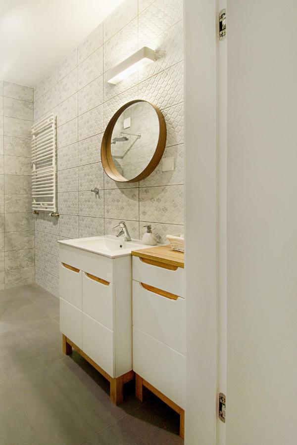 Apartamenty Centrum M - Komfortowe Noclegi 皮瑟兹诺 外观 照片