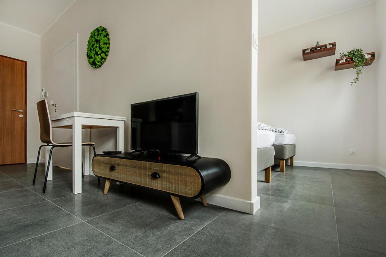 Apartamenty Centrum M - Komfortowe Noclegi 皮瑟兹诺 外观 照片